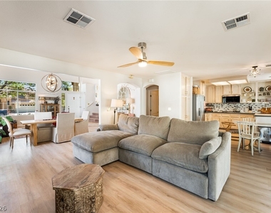 2421 Ivy Garden Court - Photo Thumbnail 17