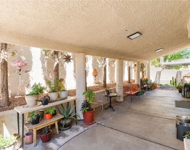 2421 Ivy Garden Court - Photo Thumbnail 40