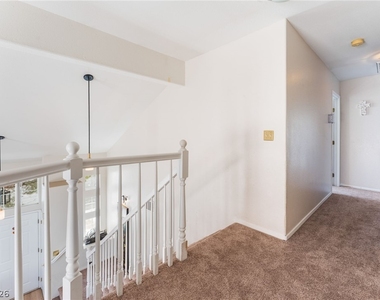2421 Ivy Garden Court - Photo Thumbnail 26