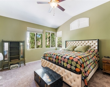 2421 Ivy Garden Court - Photo Thumbnail 27