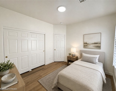 10912 Golden Birch Place - Photo Thumbnail 13