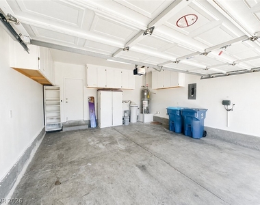 10912 Golden Birch Place - Photo Thumbnail 17