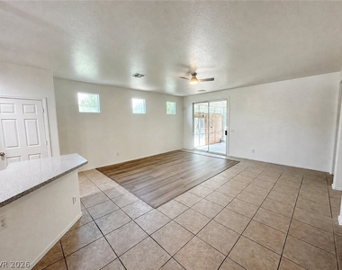 10912 Golden Birch Place - Photo Thumbnail 2