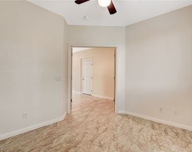 5548 Ayers Cliff Street - Photo Thumbnail 6
