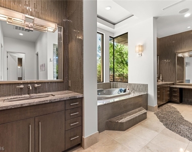 2 Castle Oaks Court - Photo Thumbnail 29