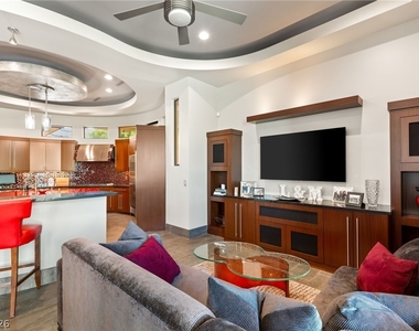 2 Castle Oaks Court - Photo Thumbnail 18