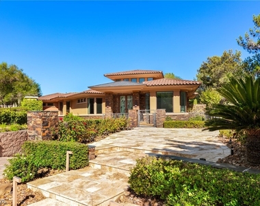 2 Castle Oaks Court - Photo Thumbnail 1