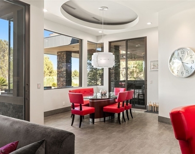 2 Castle Oaks Court - Photo Thumbnail 19