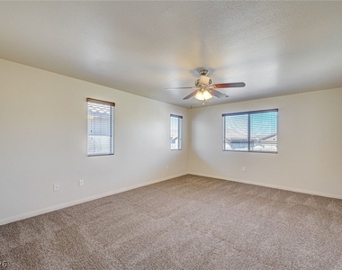 8148 Sandy Slope Court - Photo Thumbnail 20