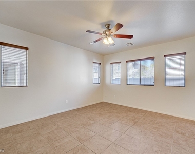 8148 Sandy Slope Court - Photo Thumbnail 6