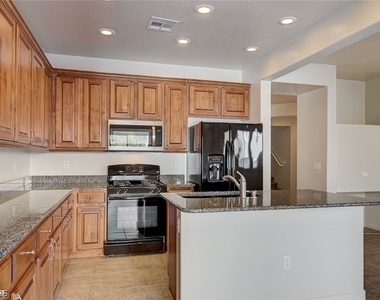 8148 Sandy Slope Court - Photo Thumbnail 15