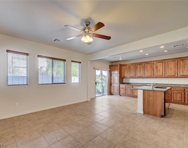 8148 Sandy Slope Court - Photo Thumbnail 7