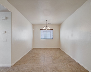 8148 Sandy Slope Court - Photo Thumbnail 3