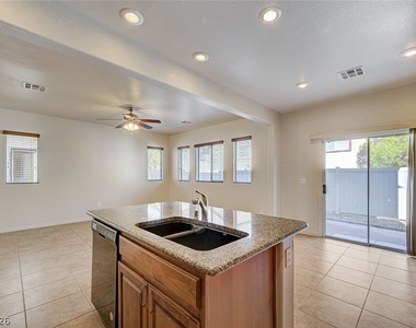 8148 Sandy Slope Court - Photo Thumbnail 13