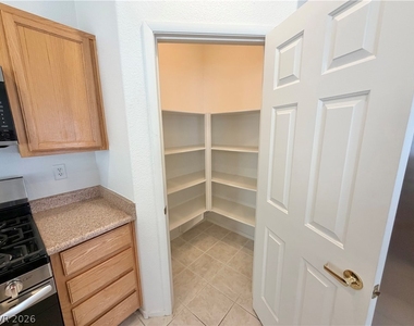 89 Dow Jones Street - Photo Thumbnail 9