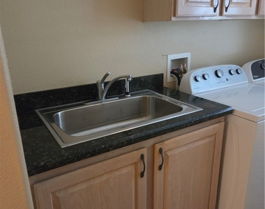 7757 Foredawn Drive - Photo Thumbnail 17