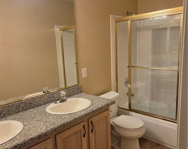 7757 Foredawn Drive - Photo Thumbnail 21