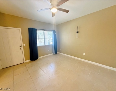 5250 S Rainbow Boulevard - Photo Thumbnail 4