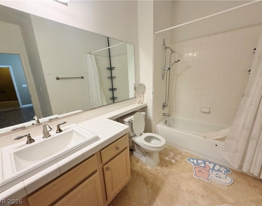 5250 S Rainbow Boulevard - Photo Thumbnail 11