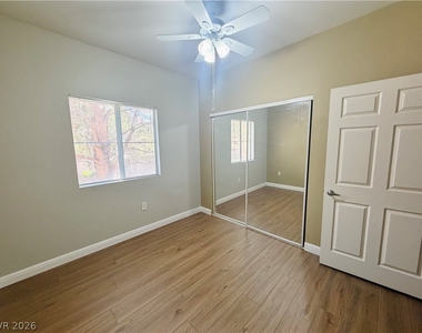 5250 S Rainbow Boulevard - Photo Thumbnail 18