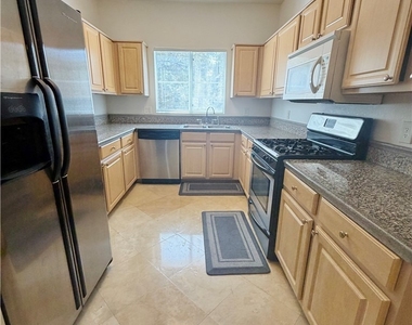 5250 S Rainbow Boulevard - Photo Thumbnail 9