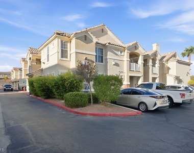 5855 Valley Drive - Photo Thumbnail 3
