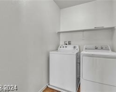 10964 Dunoon Street - Photo Thumbnail 10