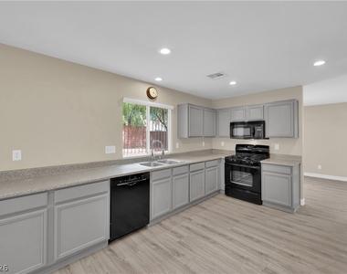 11204 Rose Reflet Place - Photo Thumbnail 6