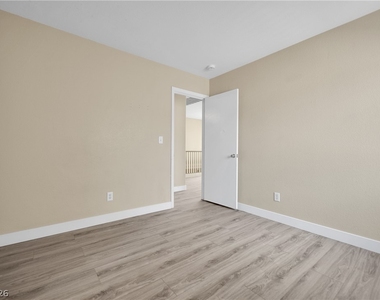 11204 Rose Reflet Place - Photo Thumbnail 21
