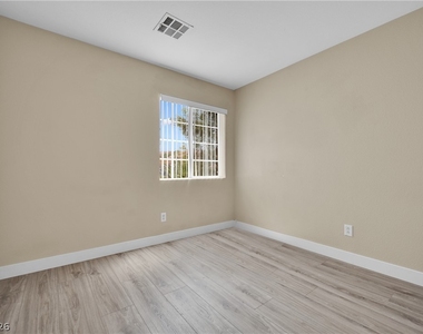11204 Rose Reflet Place - Photo Thumbnail 22