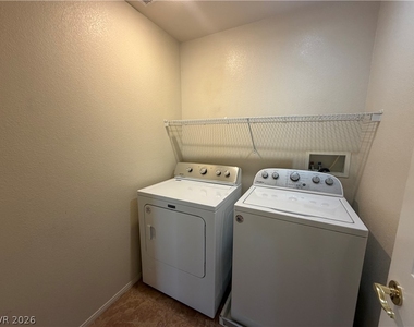 2307 Summer Home Street - Photo Thumbnail 7