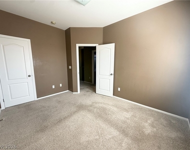 673 Taliput Palm Place - Photo Thumbnail 19