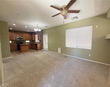 673 Taliput Palm Place - Photo Thumbnail 4