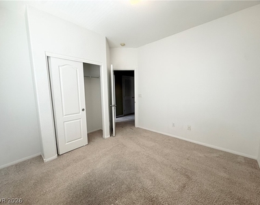 673 Taliput Palm Place - Photo Thumbnail 23