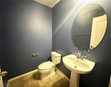 673 Taliput Palm Place - Photo Thumbnail 8