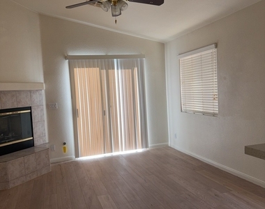 208 Mazatlan Street - Photo Thumbnail 4