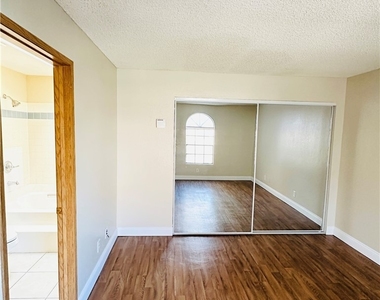 2977 Juniper Hills Boulevard - Photo Thumbnail 23