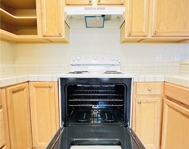 2977 Juniper Hills Boulevard - Photo Thumbnail 17