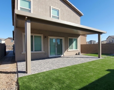 1405 Gable Falls Place - Photo Thumbnail 2