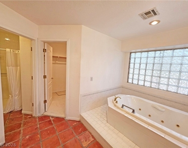 2060 River Plate Drive - Photo Thumbnail 39
