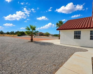 2060 River Plate Drive - Photo Thumbnail 5