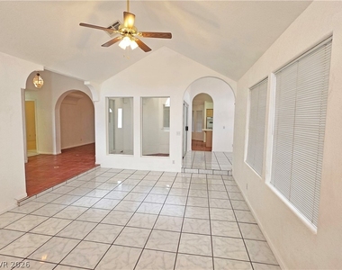 2060 River Plate Drive - Photo Thumbnail 9