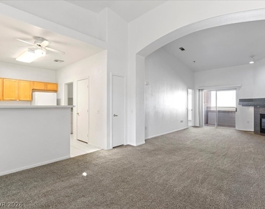 8725 W Flamingo Road - Photo Thumbnail 2