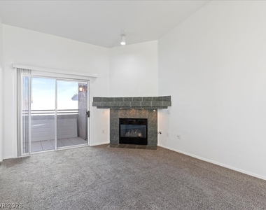 8725 W Flamingo Road - Photo Thumbnail 3