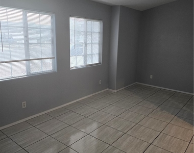 5843 Berry Hill - Photo Thumbnail 51
