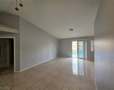 5843 Berry Hill - Photo Thumbnail 71