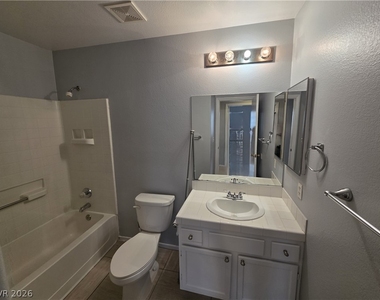 5843 Berry Hill - Photo Thumbnail 68