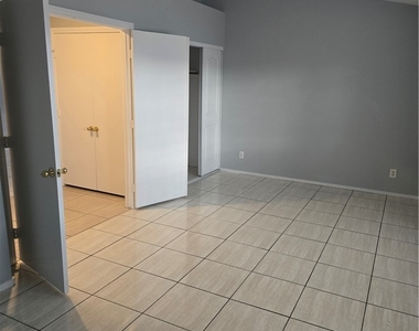 5843 Berry Hill - Photo Thumbnail 55