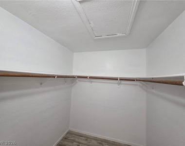 5843 Berry Hill - Photo Thumbnail 28