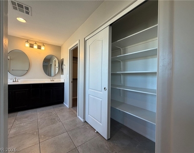 7753 Eastham Bay Avenue - Photo Thumbnail 17